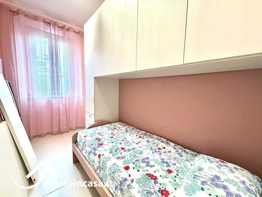 Immagine 33 di Villetta a schiera in vendita  a Viareggio