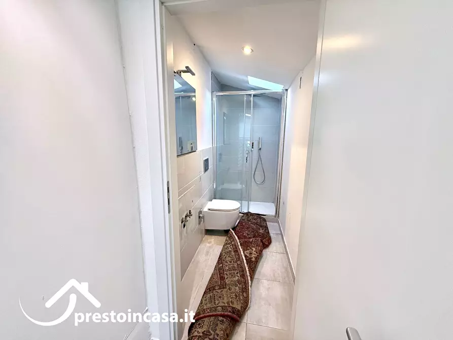 Immagine 41 di Villetta a schiera in vendita  a Viareggio