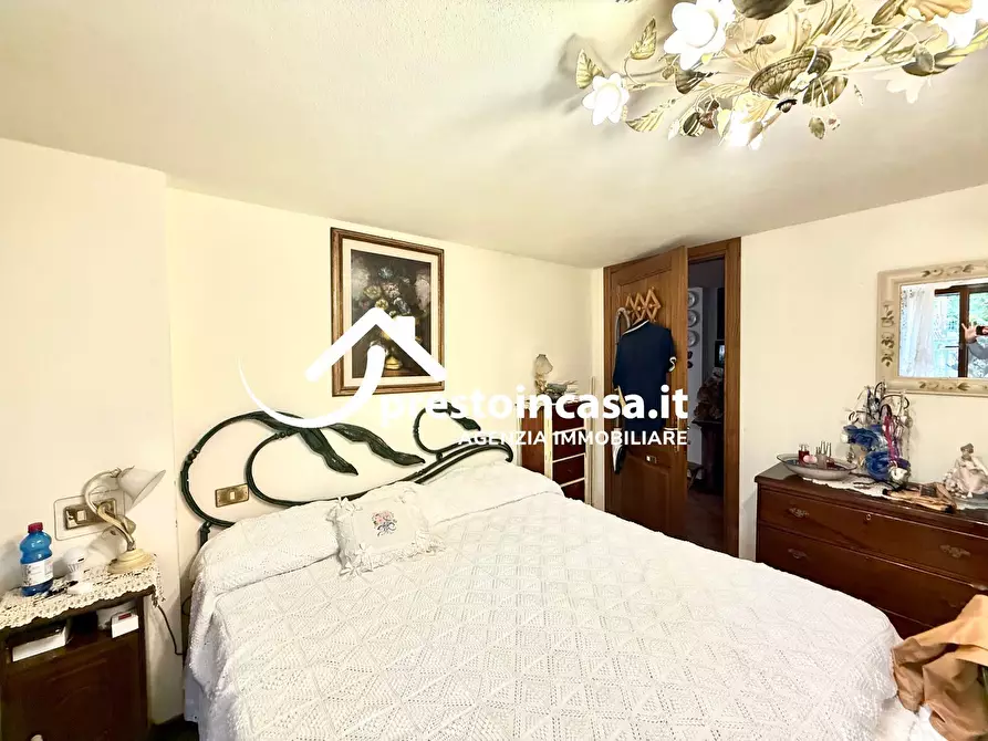 Immagine 33 di Casa semindipendente in vendita  a Massarosa