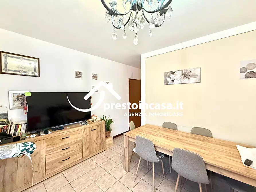 Immagine 4 di Casa semindipendente in vendita  a Massarosa