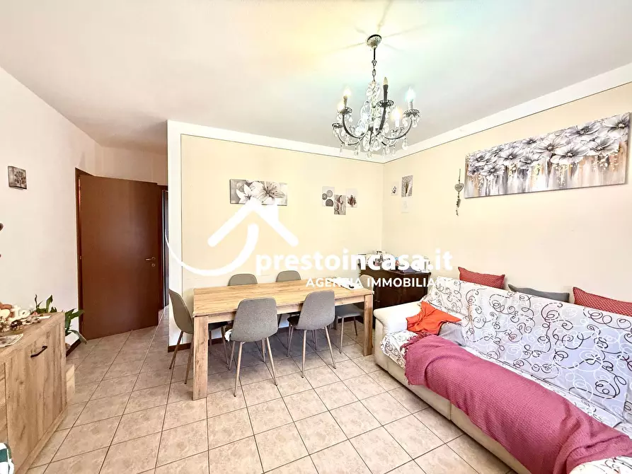 Immagine 2 di Casa semindipendente in vendita  a Massarosa