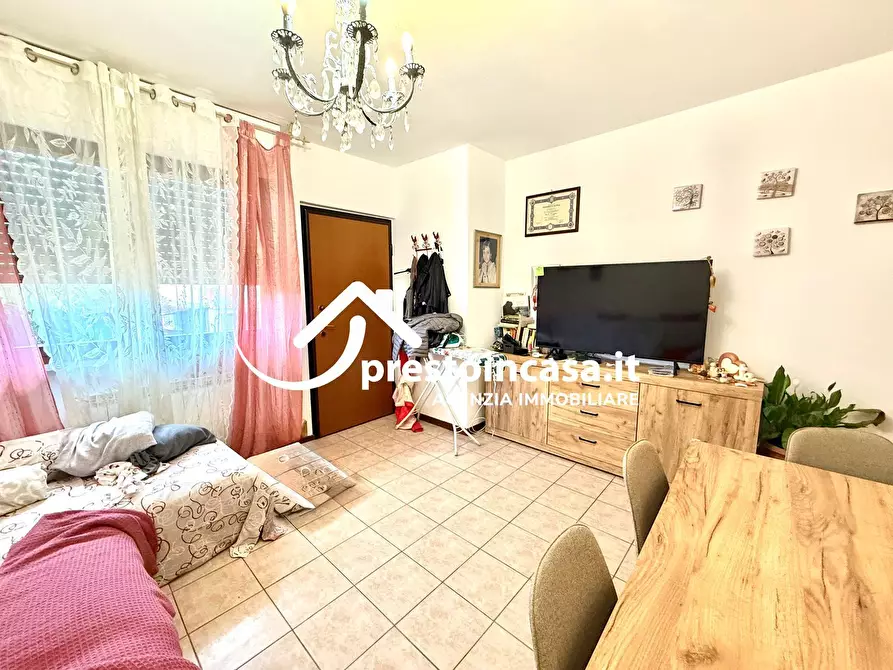 Immagine 3 di Casa semindipendente in vendita  a Massarosa