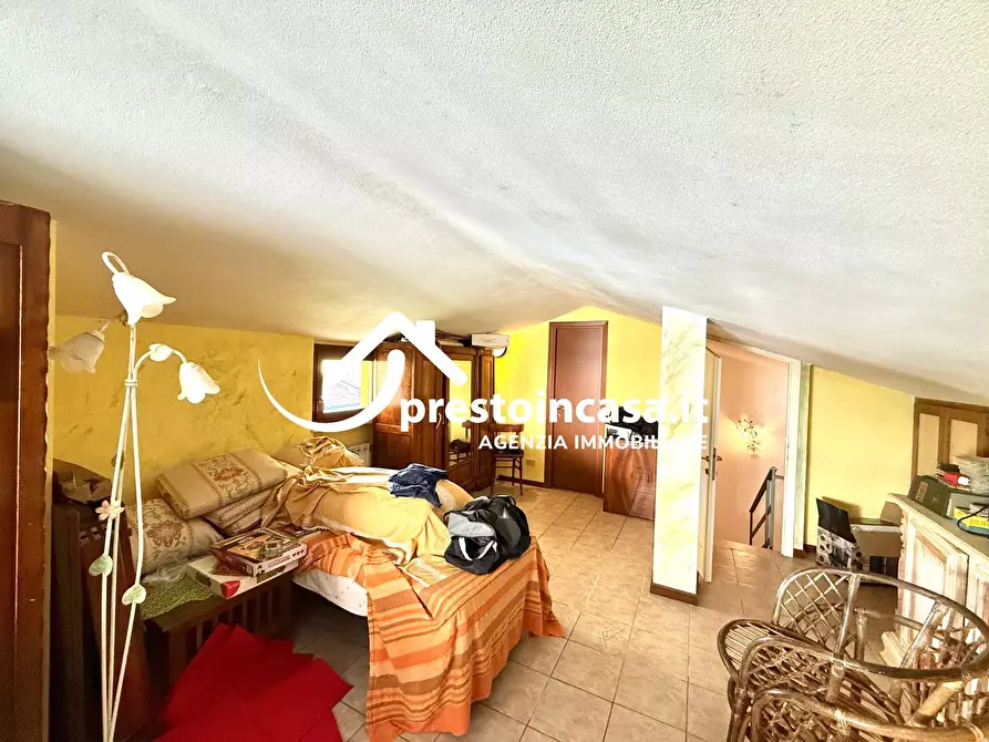 Immagine 18 di Casa semindipendente in vendita  a Massarosa