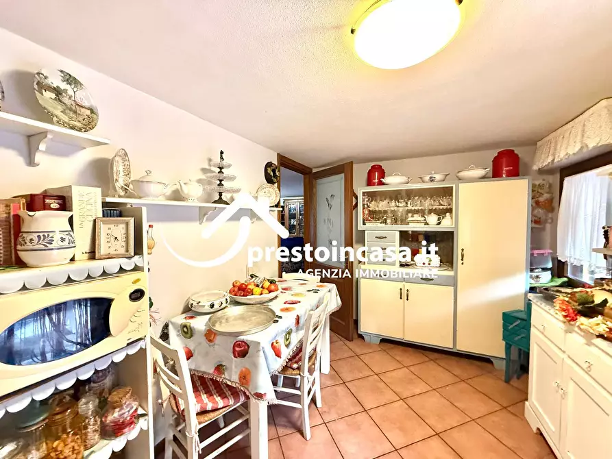 Immagine 27 di Casa semindipendente in vendita  a Massarosa