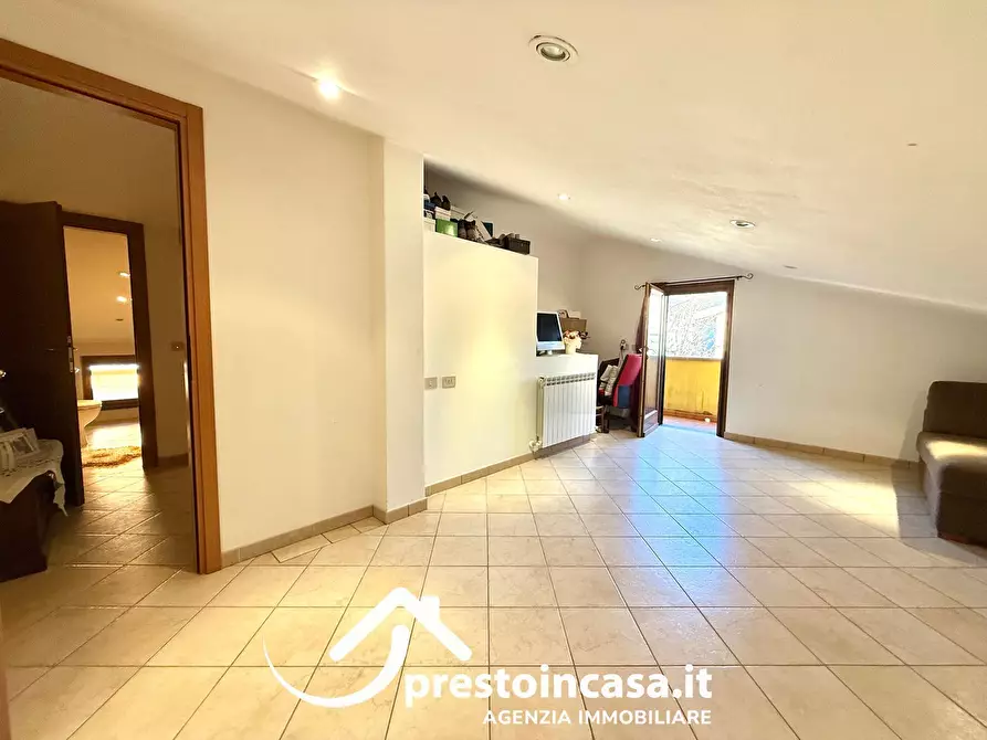 Immagine 28 di Villetta a schiera in vendita  a Massarosa