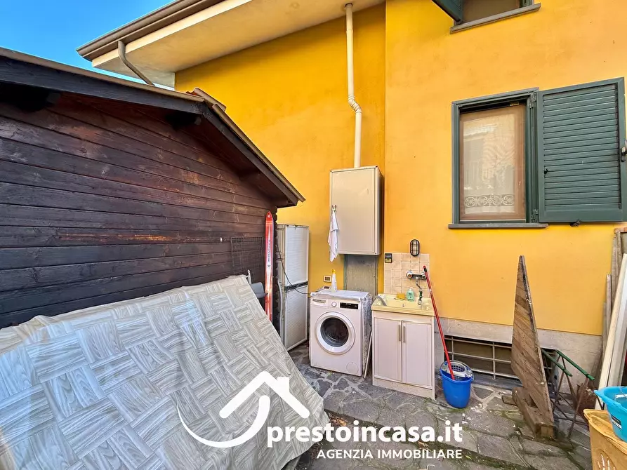 Immagine 44 di Villetta a schiera in vendita  a Massarosa