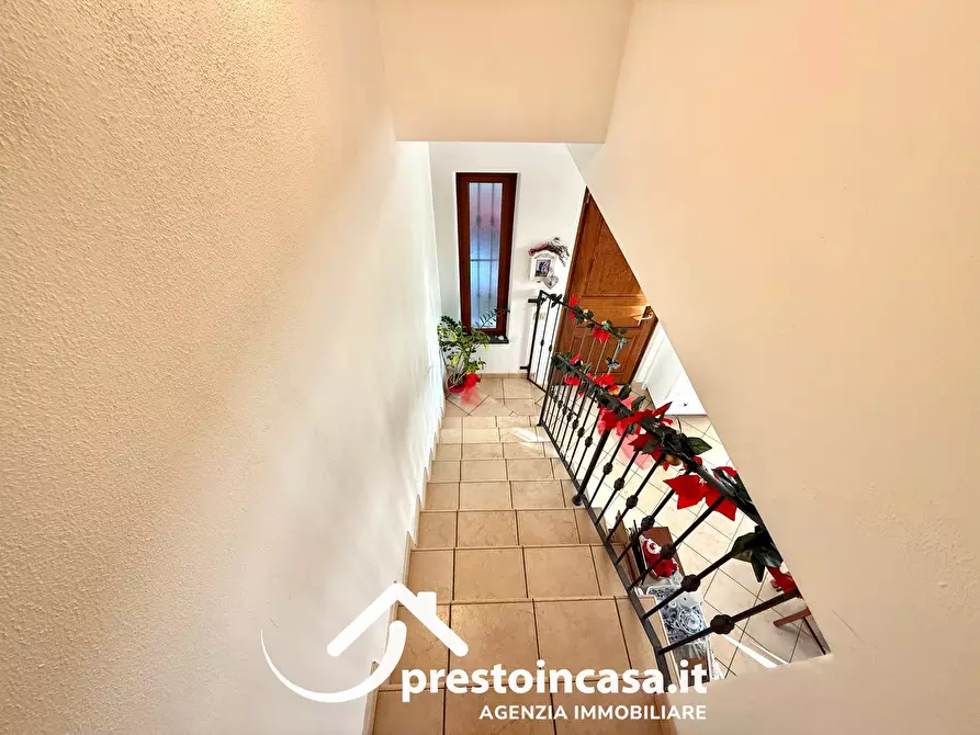 Immagine 24 di Villetta a schiera in vendita  a Massarosa