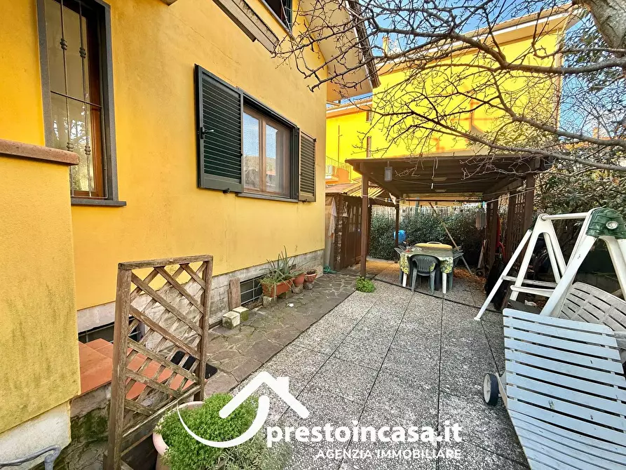 Immagine 40 di Villetta a schiera in vendita  a Massarosa