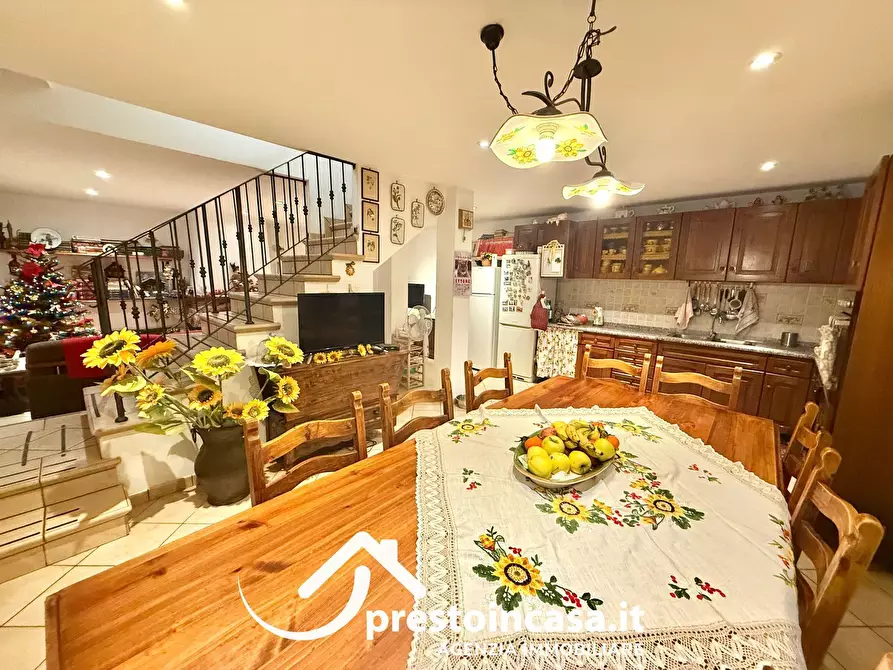 Immagine 9 di Villetta a schiera in vendita  a Massarosa