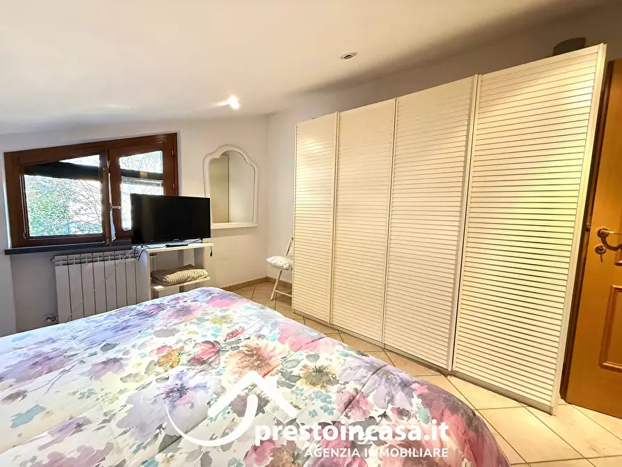 Immagine 27 di Villetta a schiera in vendita  a Massarosa