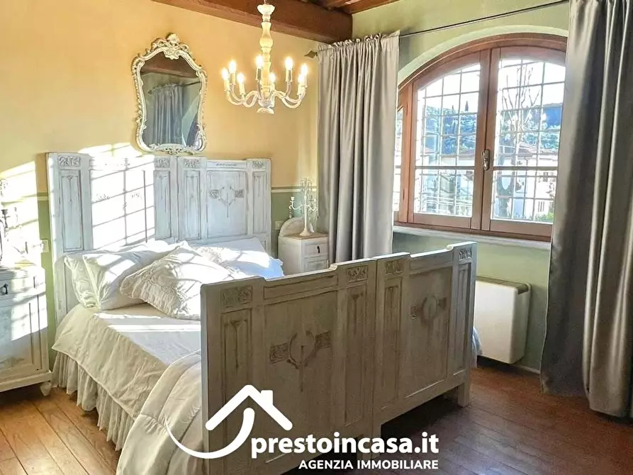 Immagine 30 di Villa in vendita  a Massarosa