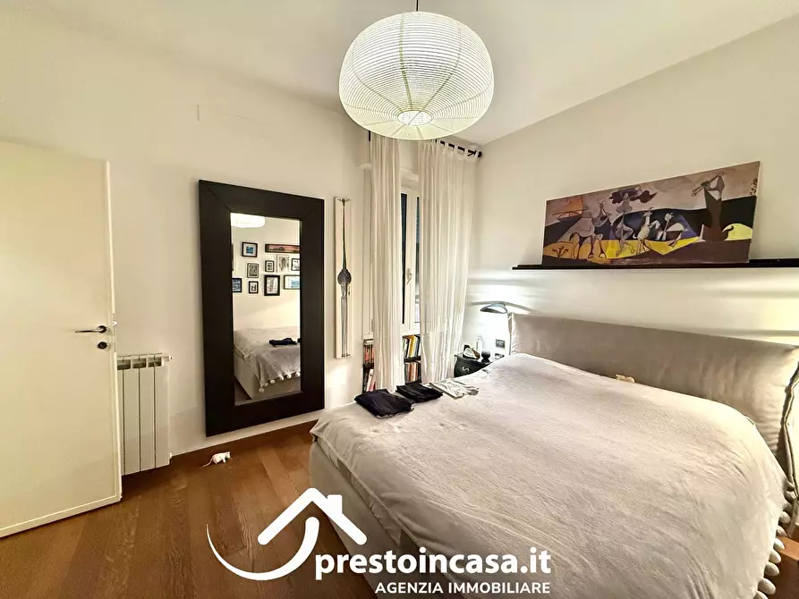 Immagine 18 di Appartamento in vendita  a Viareggio