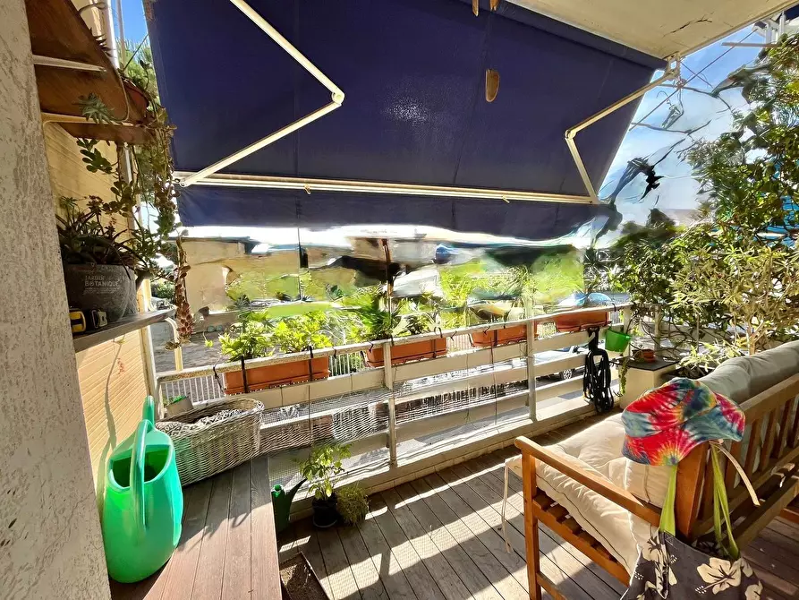 Immagine 14 di Appartamento in vendita  a Viareggio