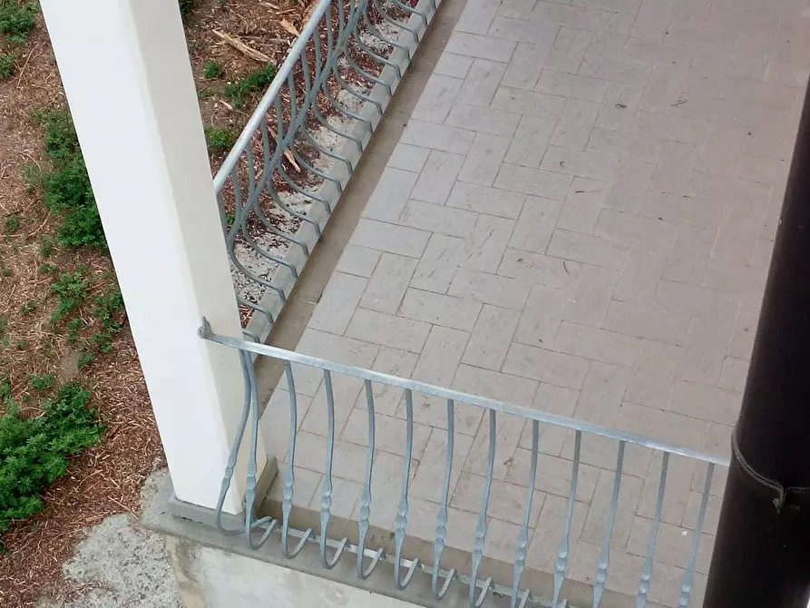 Immagine 17 di Casa semindipendente in vendita  a Camaiore