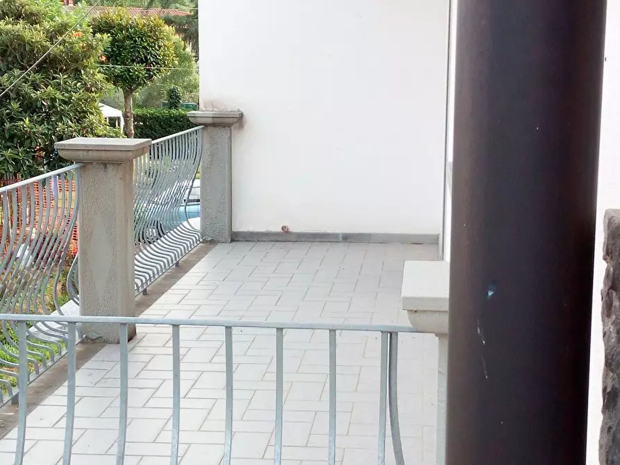 Immagine 24 di Casa semindipendente in vendita  a Camaiore