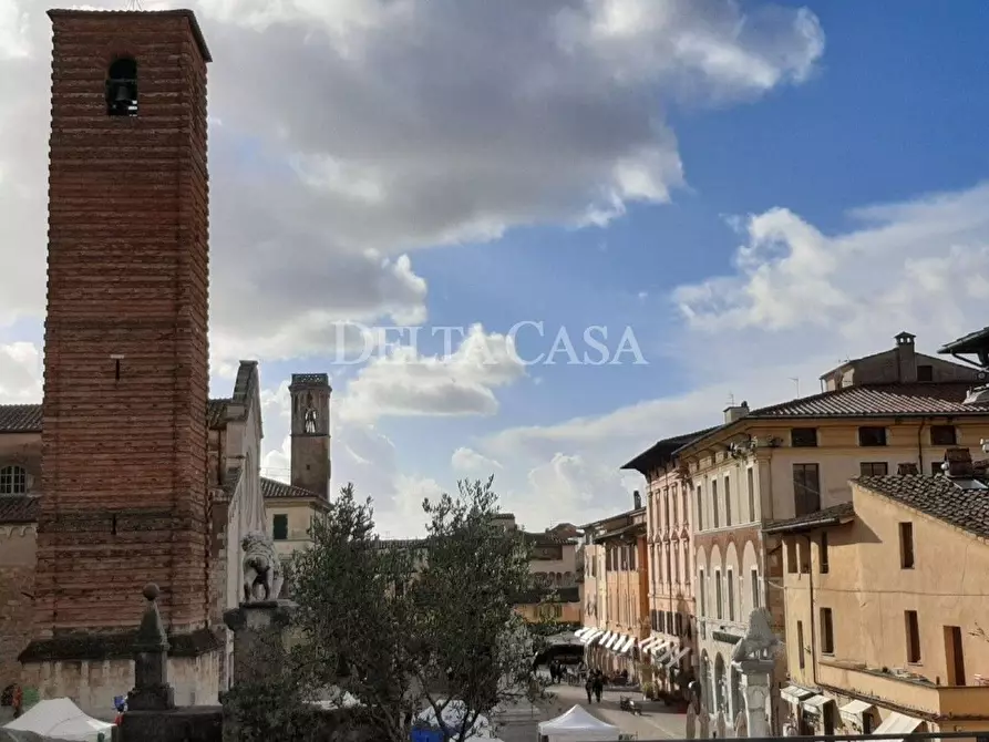 Immagine 23 di Villa in vendita  a Pietrasanta