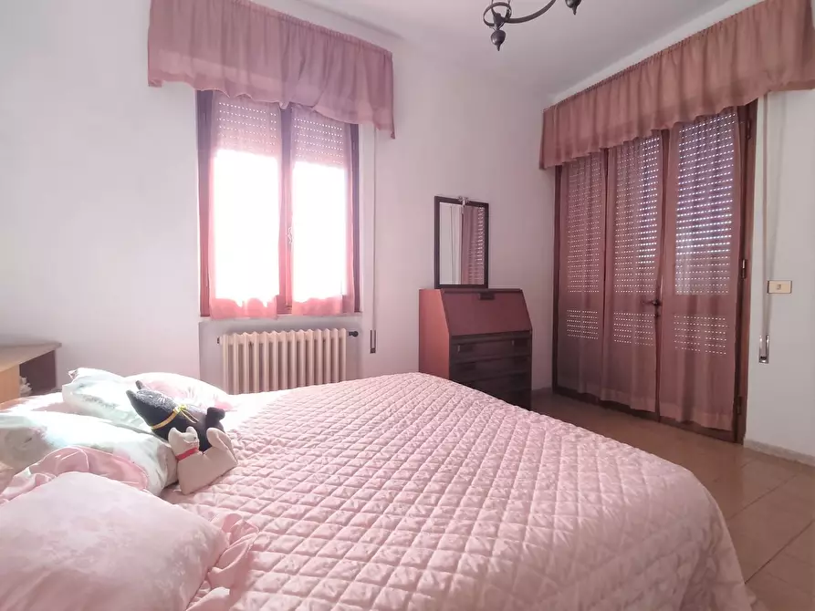 Immagine 19 di Villa in vendita  a Pietrasanta