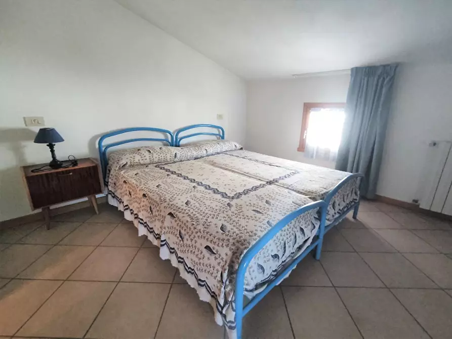 Immagine 28 di Villa in vendita  a Pietrasanta