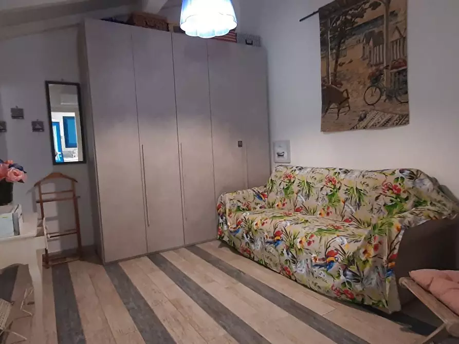 Immagine 20 di Villetta a schiera in affitto  a Camaiore