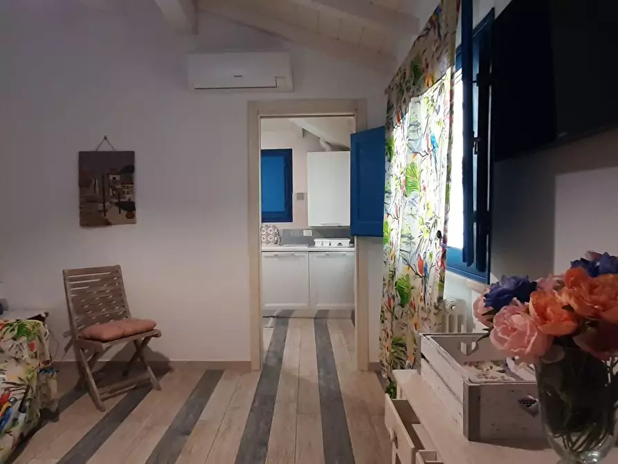 Immagine 9 di Villetta a schiera in affitto  a Camaiore