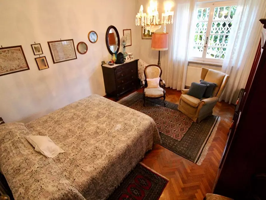 Immagine 16 di Villa in vendita  a Pietrasanta