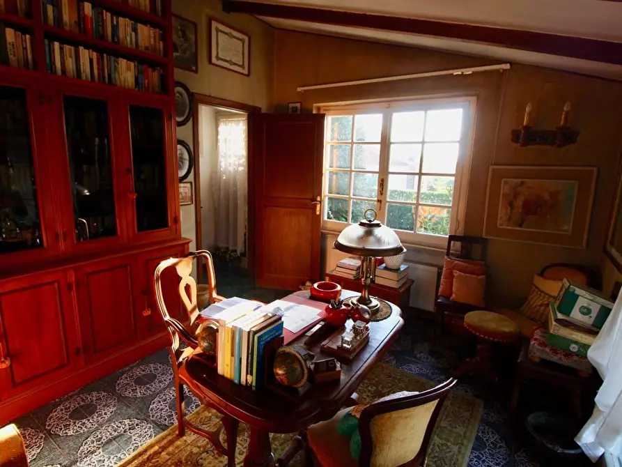 Immagine 23 di Villa in vendita  a Pietrasanta