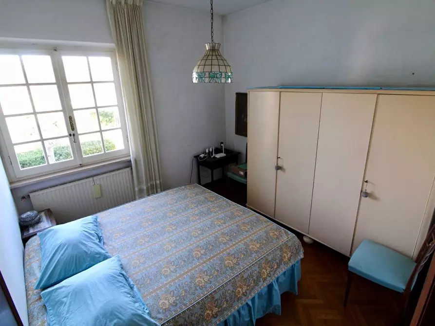 Immagine 29 di Villa in vendita  a Pietrasanta