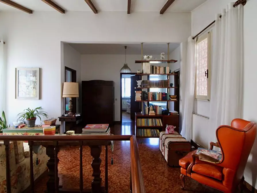 Immagine 25 di Villa in vendita  a Pietrasanta