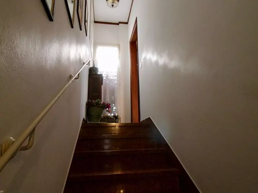 Immagine 21 di Villa in vendita  a Pietrasanta