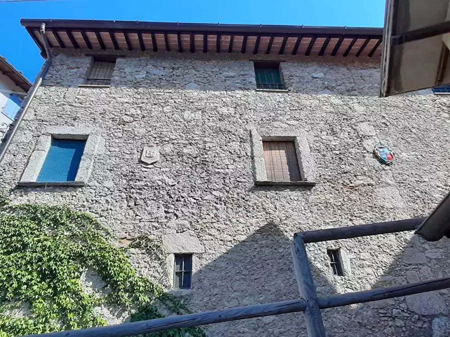 Immagine 5 di Casa indipendente in vendita  a Camaiore