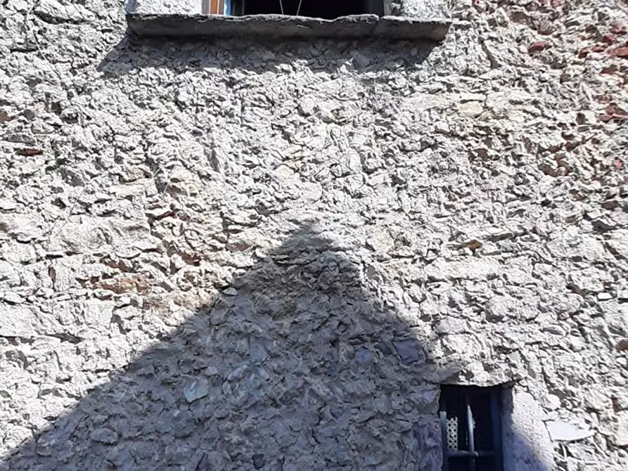 Immagine 36 di Casa indipendente in vendita  a Camaiore