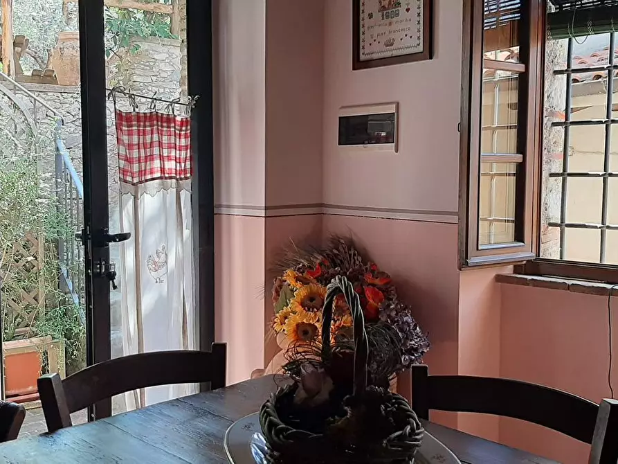 Immagine 16 di Casa indipendente in vendita  a Camaiore