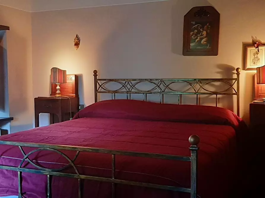 Immagine 29 di Casa indipendente in vendita  a Camaiore