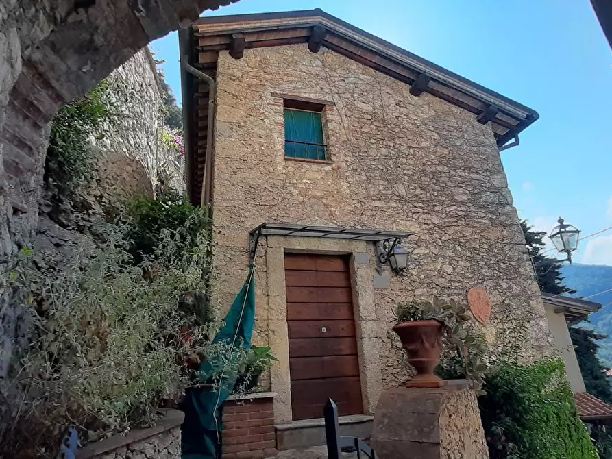 Immagine 45 di Casa indipendente in vendita  a Camaiore