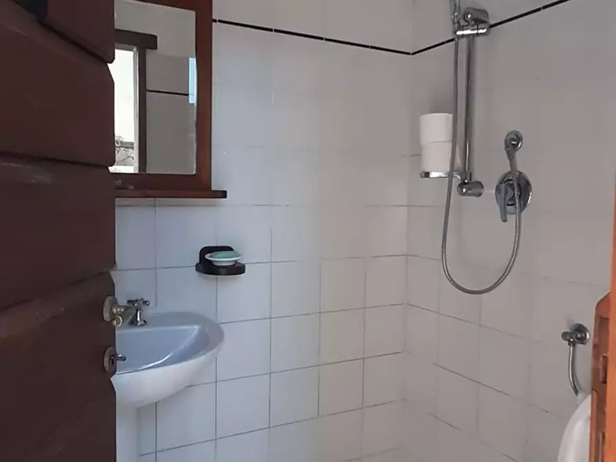 Immagine 54 di Casa indipendente in vendita  a Camaiore