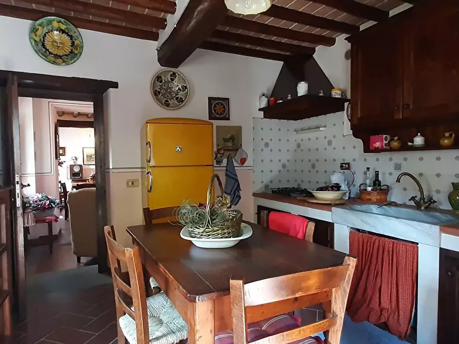 Immagine 52 di Casa indipendente in vendita  a Camaiore