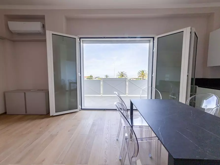 Immagine 5 di Appartamento in vendita  a Pietrasanta