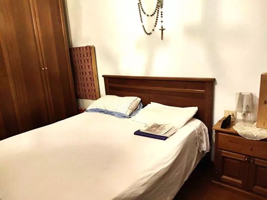 Immagine 3 di Appartamento in vendita  a Camaiore