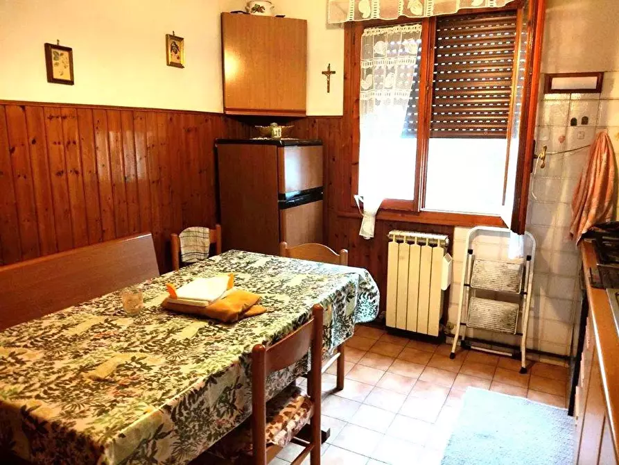 Immagine 10 di Appartamento in vendita  a Camaiore