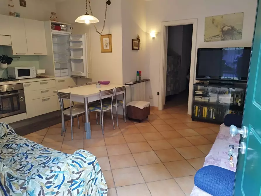 Immagine 7 di Appartamento in affitto  a Camaiore