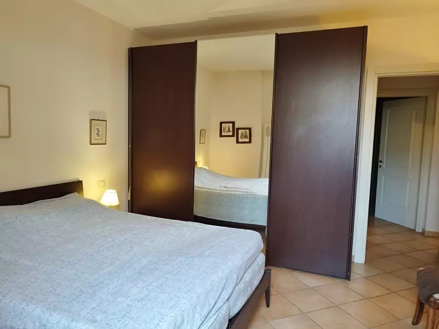 Immagine 12 di Appartamento in affitto  a Camaiore