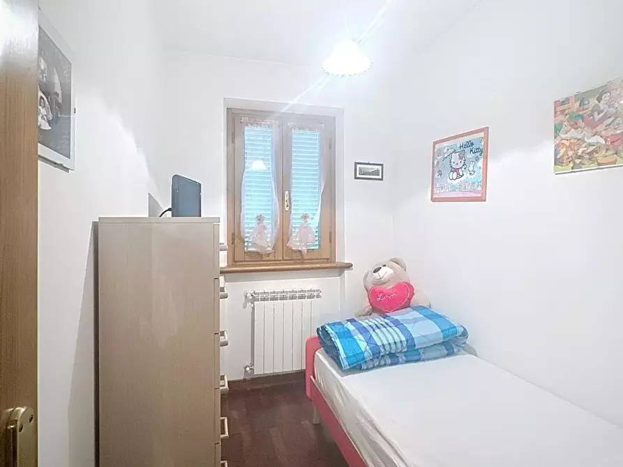 Immagine 16 di Villetta a schiera in vendita  a Camaiore