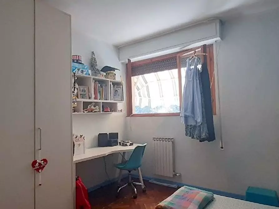 Immagine 18 di Appartamento in vendita  a Camaiore