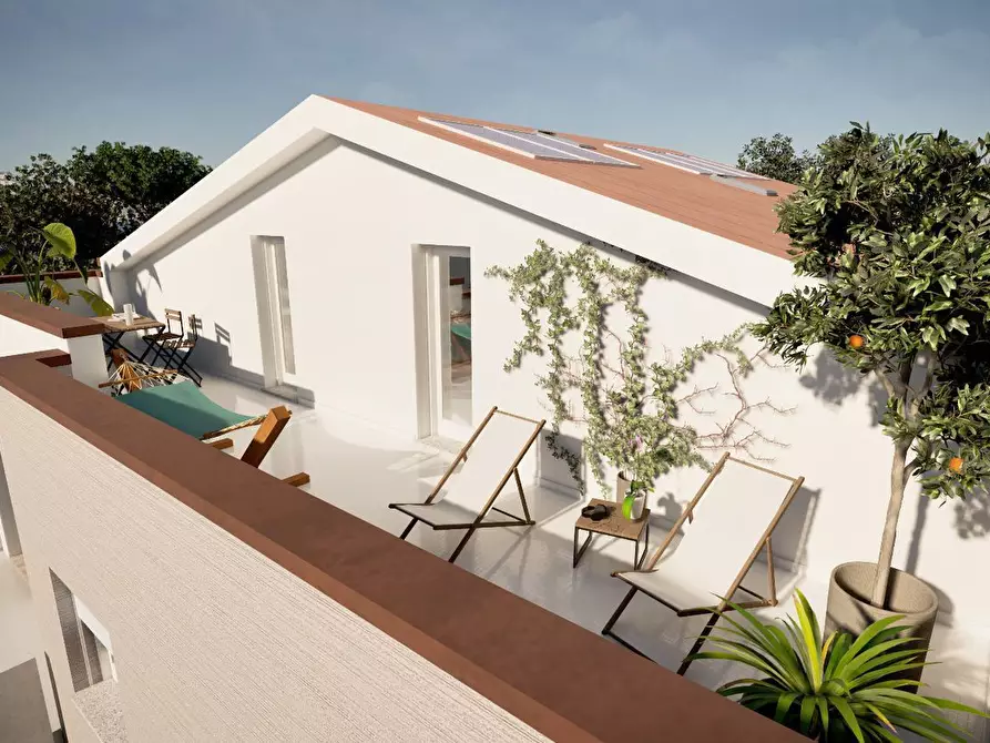 Immagine 17 di Casa semindipendente in vendita  a Camaiore