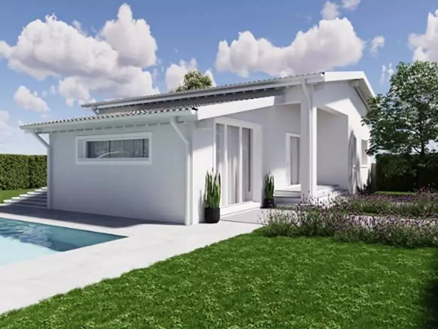 Immagine 14 di Appartamento in vendita  a Pietrasanta