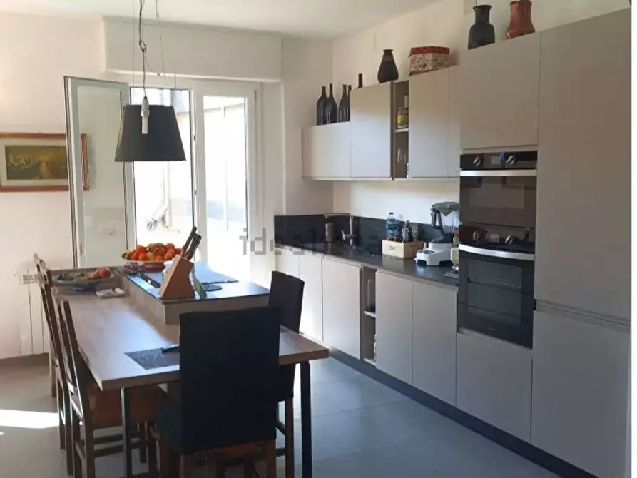 Immagine 17 di Appartamento in vendita  a Pietrasanta