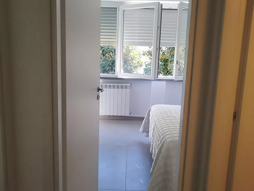 Immagine 10 di Appartamento in vendita  a Pietrasanta