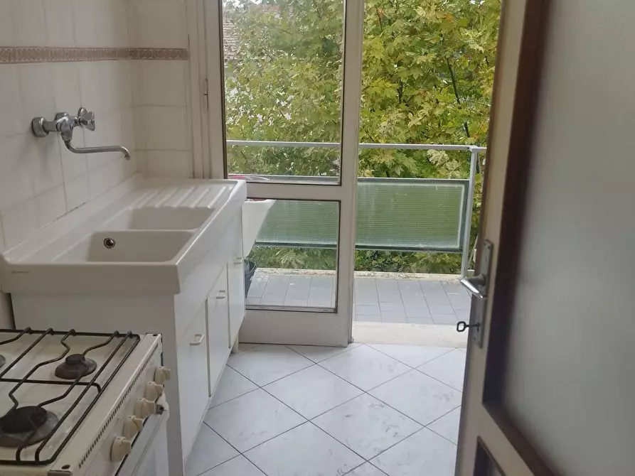 Immagine 14 di Appartamento in vendita  a Camaiore