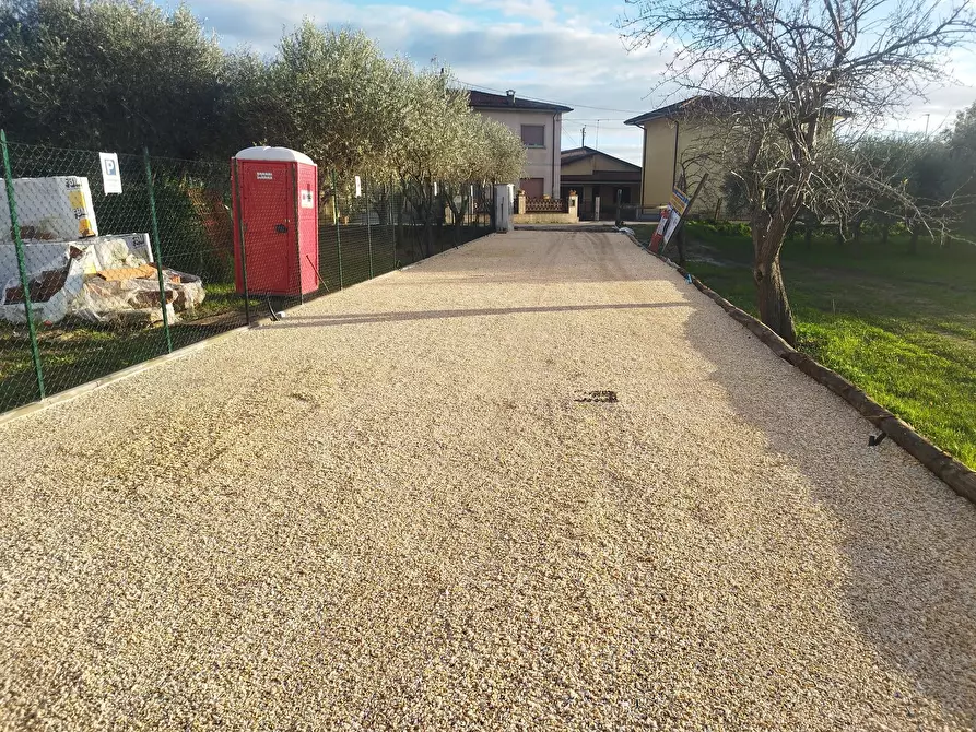 Immagine 8 di Villetta a schiera in vendita  a Camaiore