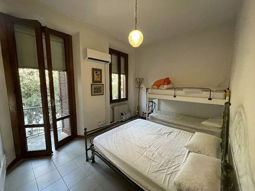 Immagine 10 di Appartamento in vendita  a Camaiore